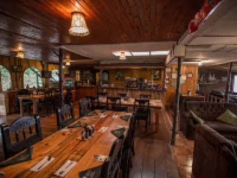 Paraíso Quetzal Lodge Hoteles en Copey