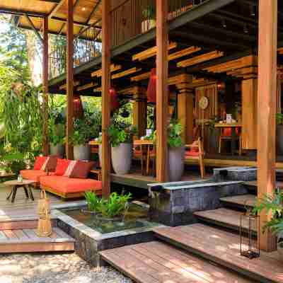 AWà Beach Hotel Hotel Exterior