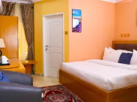 Madaki's Executive Suites Hotels in Maitama