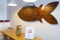 Il Mare di Camogli da un Obl by Wonderful Italy - parking