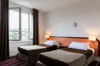 盧爾德阿斯托利亞梵蒂岡原生飯店 Musee Sainte-Bernadette附近的飯店