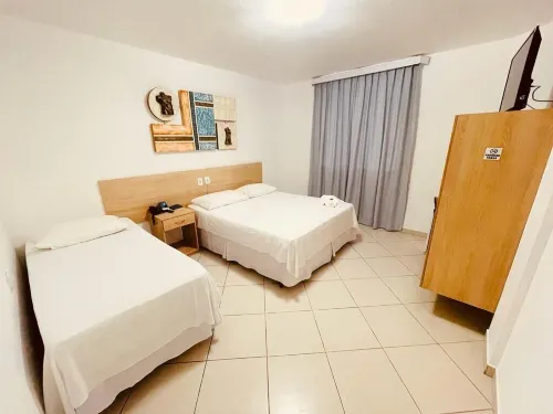 Pioneiro Hotel - Parkering