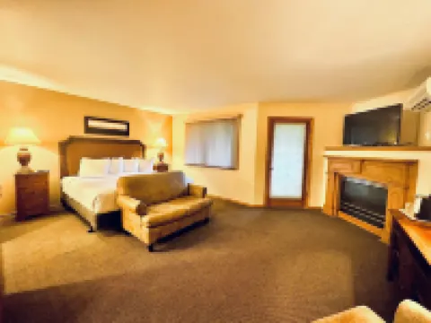 The Lodge at Leathem Smith