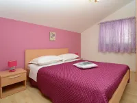 Apartments Korčula Hotels in Blato