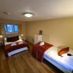 Snowdonia Mountain Lodge Hotel a Llandygai