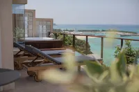 Kayatsuma Okinawa Hotel & Resort - Romantic