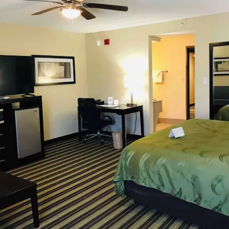 Quality Inn & Suites