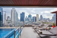Adelphi Suites Bangkok Hotels in Bangkok