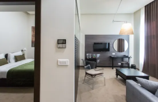 享樂主義大酒店 酒店