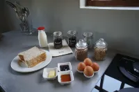 Villa la Mercy Chalet No Load Shedding or Water Outages Hotels in Umdloti