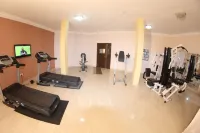 Leophine Residency Hotel Ogidi - Fitnessstudio