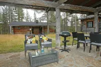 Kuukkeli Log Houses Porakka Inn Hotels in Inari