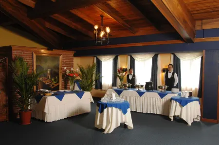 Hotel Villa Tournon Отели в г. Sector Concepcion