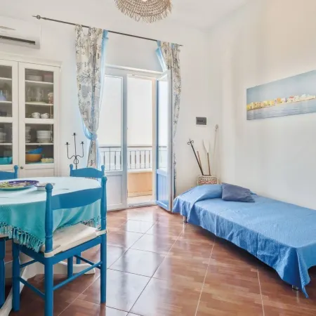GuestHost - Trapani Seaview Apartment