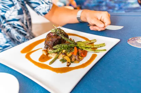 Portofino Island Resort Отели рядом с достопримечательностью «Pensacola Beach Gulf Pier»