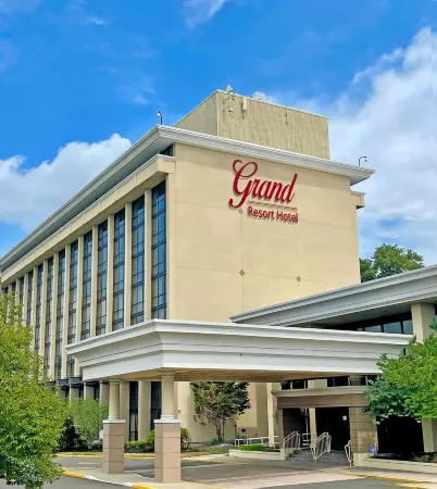 Grand Resort Hotel - Mt Laurel - Philadelphia Отели рядом с достопримечательностью «Сентертон сквер»