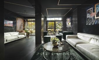No 15 Ermou Hotel