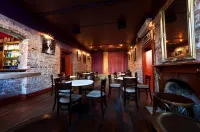 The Hotel Shamrock - Quầy bar