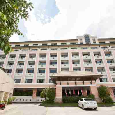 新黃金廣場飯店 Hotel Exterior