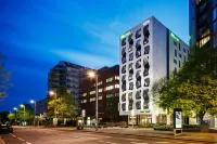 Ibis Styles London Ealing Hotels near Haven Green
