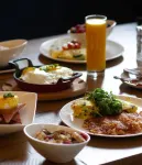 Metropolitan at the 9, Autograph Collection - breakfast