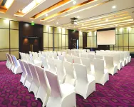 DoubleTree by Hilton Gurugram Baani Square - de negocios