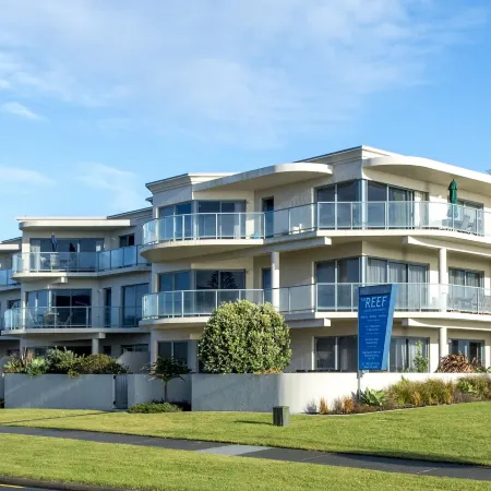 The Reef Beachfront Apartments