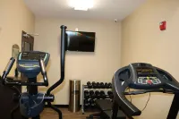 Cobblestone Inn & Suites Maryville - salle de sport