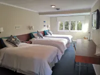 Casa Fusion Hotel Boutique Hotels near Triplets Bridge