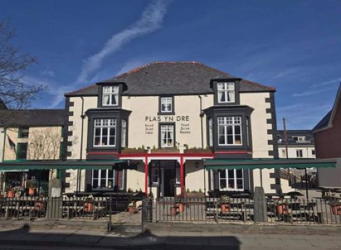 Plas Yn Dre