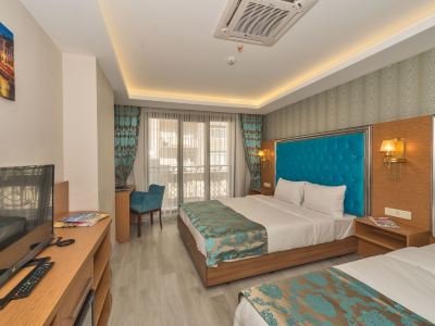 Grand Palace Hotel