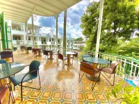 Manoir Adriana Hotel