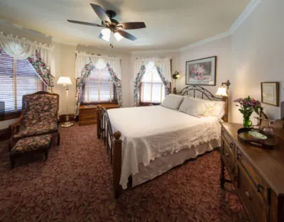 McConnell Inn