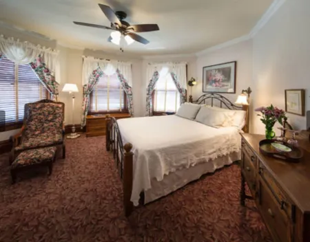 McConnell Inn Отели в г. Принстон