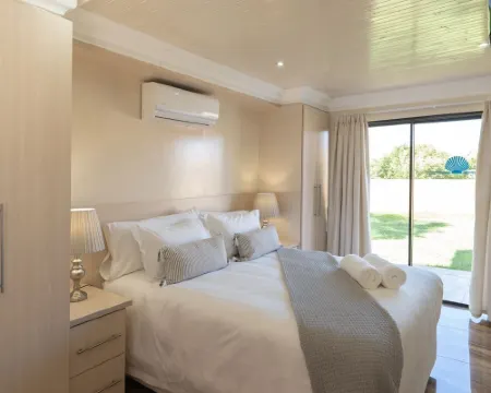 Grand House Lodge Jeffreys Bay Hotels in Jeffreys Bay