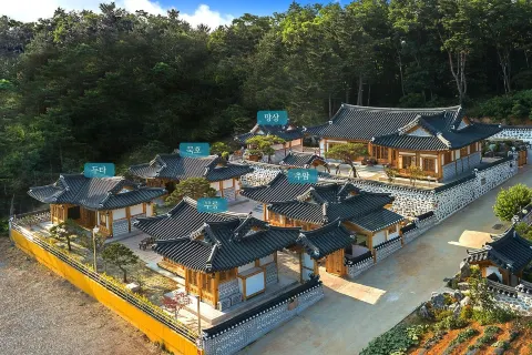 Donghae Hanok Donganjae