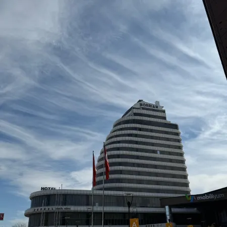 Morrian Hotel