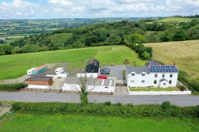 Pantysgyfarnog Near Carmarthenshire Pembrokeshire Hotels in Llansteffan