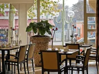 Best Western Hotel President Hotels near Hardtberg