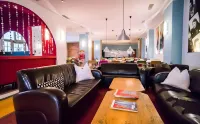 Amstel House Hostel