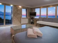 Blue Caves Villas - Exceptional Villas with Private Pools Direct Access to the Sea Hotels in Elation