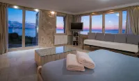Blue Caves Villas - Exceptional Villas with Private Pools Direct Access to the Sea