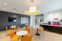 Motel 6 Austin, TX - Airport