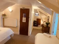 Preston Hotel Hotels near Yeovil Hospital