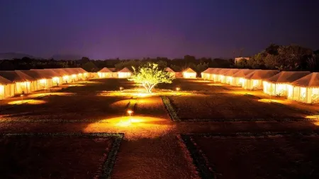 Camp Tapovan Nasik Отели в г. Тримбак