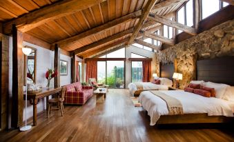 Poas Volcano Lodge