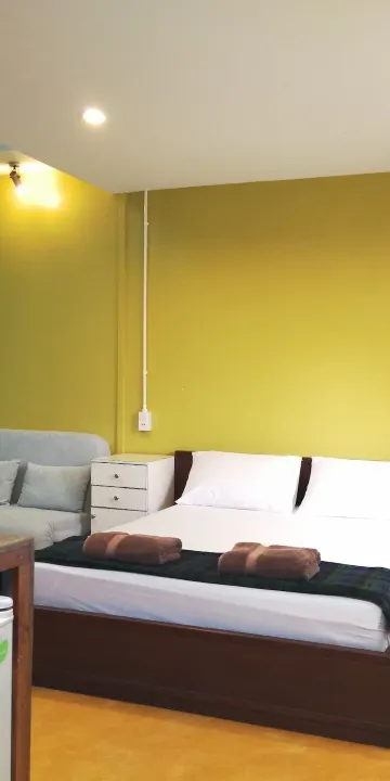 สตูดิโอพร้อมห้องน้ำส่วนตัว