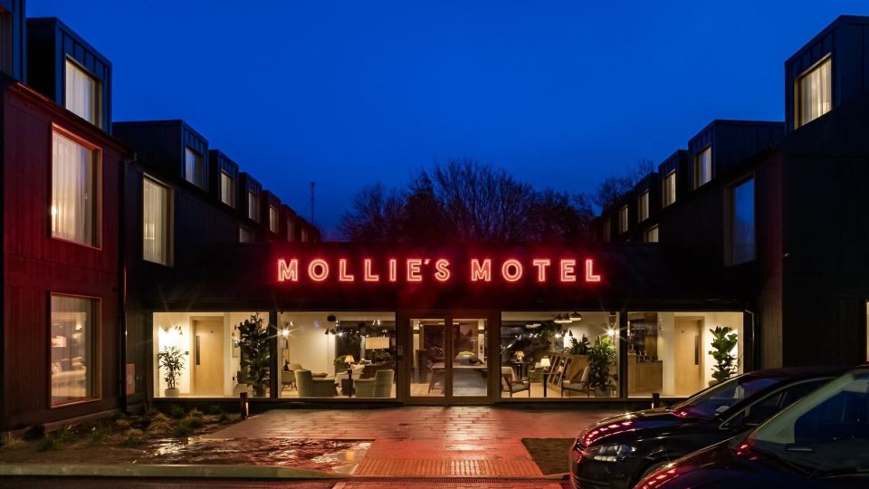 Mollie's Motel and Diner
