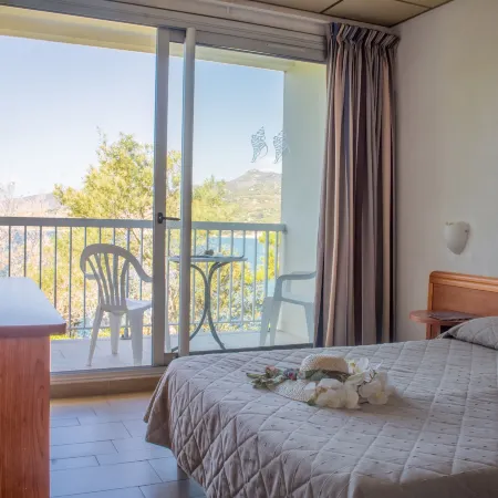 Hotel Roc E Mare