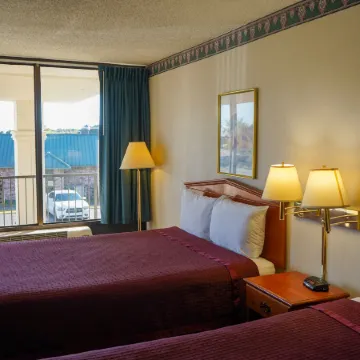 Sunset Inn Clarksville Отели в г. Кларксвилл